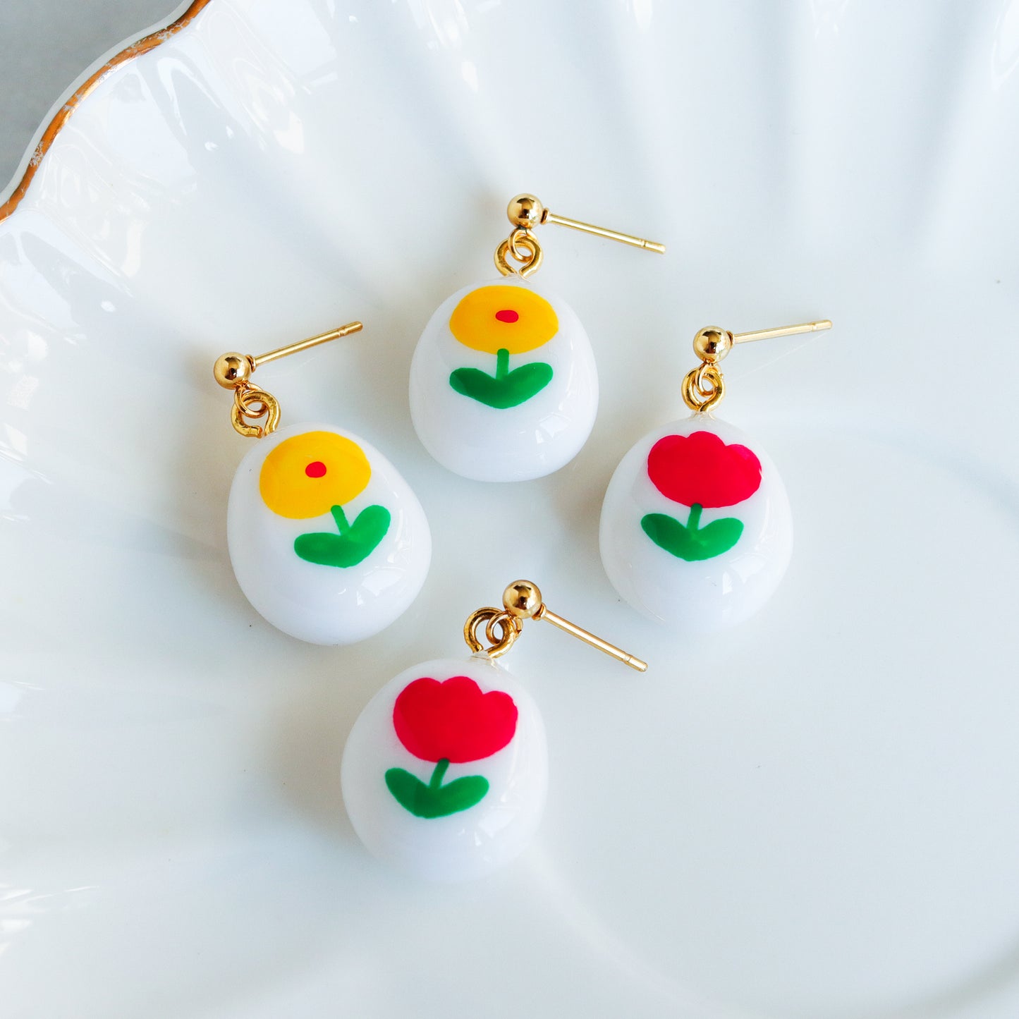 Floral Pendant Necklace