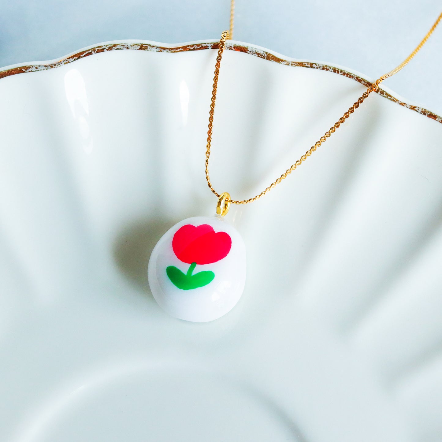 Floral Pendant Necklace